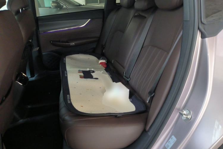 Used CHANGAN NEVO A07 2025 Blue Whale Range-Extending Version 230 Flagship Model Left Rear Seat