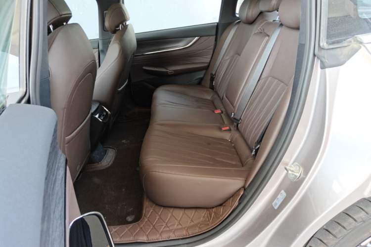 Used CHANGAN NEVO A07 2025 Range-Extended "True Fragrant" Edition 230 Premium Version Left Rear Seat