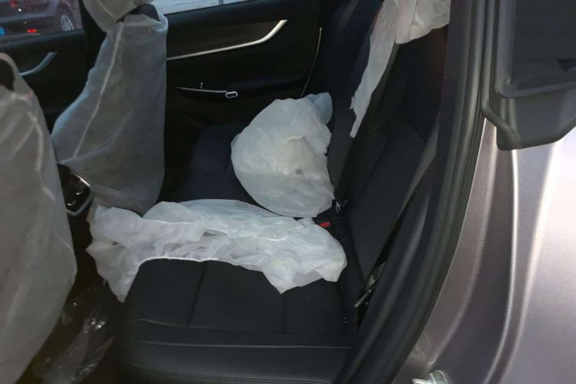 Used CHANGAN NEVO A07 2025 Range-Extended "Truly Delicious" 140 Elite Version Left Rear Seat