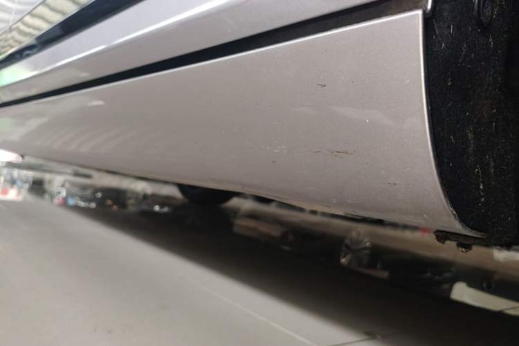 Used CHANGAN NEVO A07 2025 Pure Electric "True Fragrance" Edition 625 Flagship Model Left Side Sill