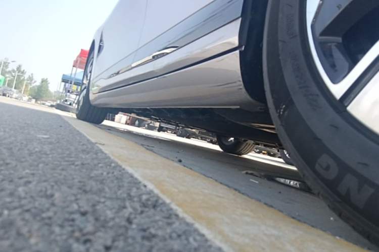 Used CHANGAN NEVO A07 2025 Blue Whale Range-Extending Model 140 Elite Version Left Side Sill