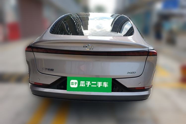 Used CHANGAN NEVO A07 2025 All-Electric "True Fragrance" Edition 710-Mile Long-Range Version Rear