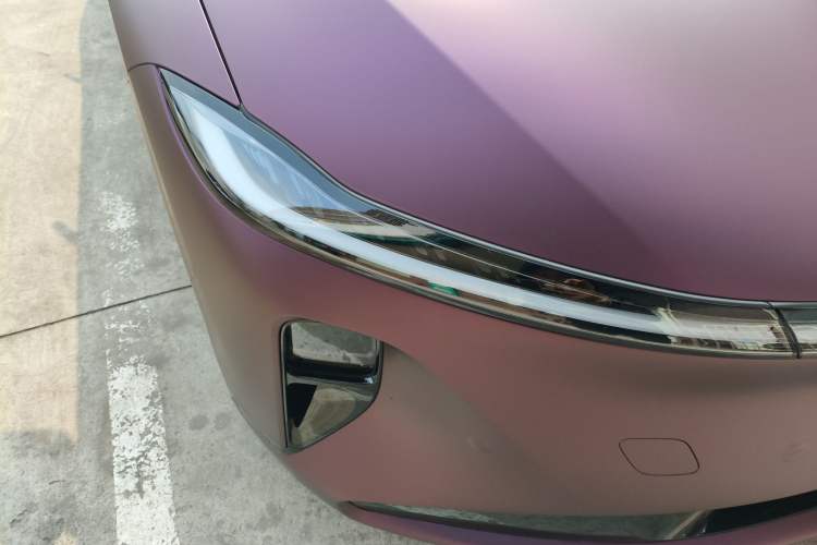 Used CHANGAN NEVO A07 2025 All-Electric "True Fragrance" Edition 710-Mile Long-Range Version Right Front Headlight