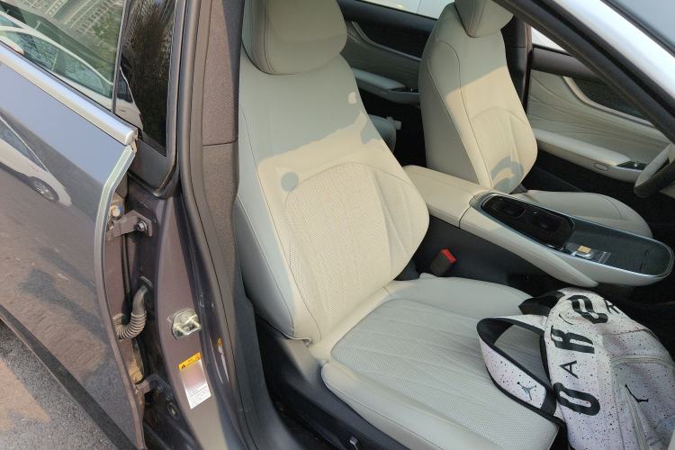Used CHANGAN NEVO A07 2025 Range-Extended "True Fragrant" Edition 230 Flagship Model Right Front Seat