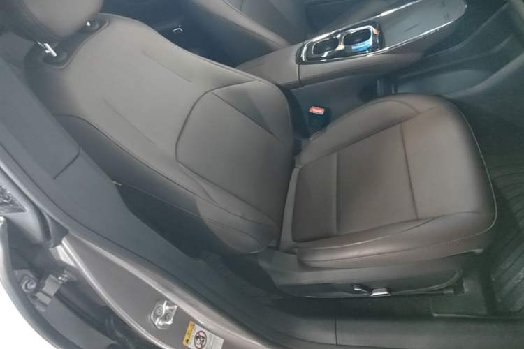Used CHANGAN NEVO A07 2025 Blue Whale Pure Electric Version 525 Luxury Model Right Front Seat