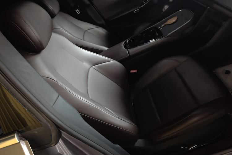 Used CHANGAN NEVO A07 2025 All-Electric "Real Bargain" 525 Luxury Model Right Front Seat