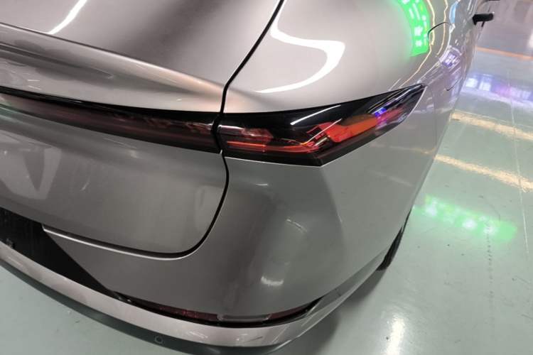 Used CHANGAN NEVO A07 2025 Blue Whale Range-Extending Model 140 Elite Version Right Rear Taillight