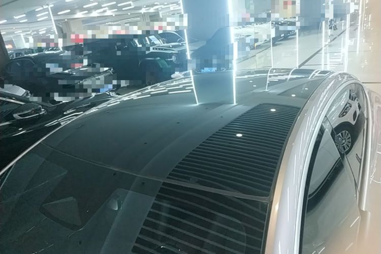 Used CHANGAN NEVO A07 2025 All-Electric "True Fragrance" Edition 710-Mile Long-Range Version Roof