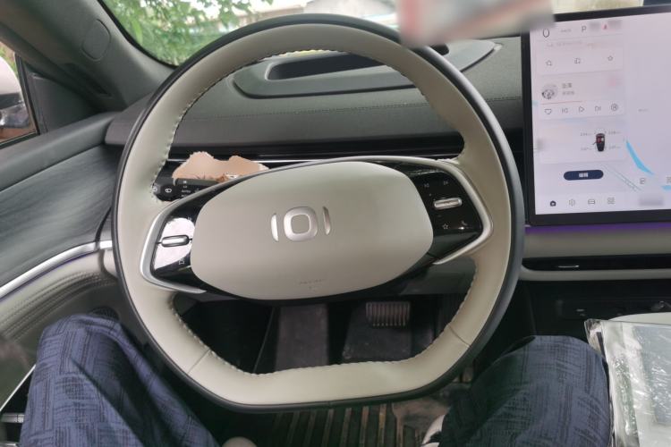 Used CHANGAN NEVO A07 2025 All-Electric "True Fragrance" Edition 710-Mile Long-Range Version Steering Wheel