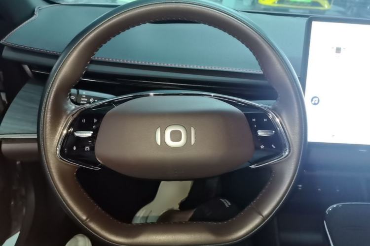 Used CHANGAN NEVO A07 2025 Blue Whale Pure Electric 625 Flagship Model Steering Wheel