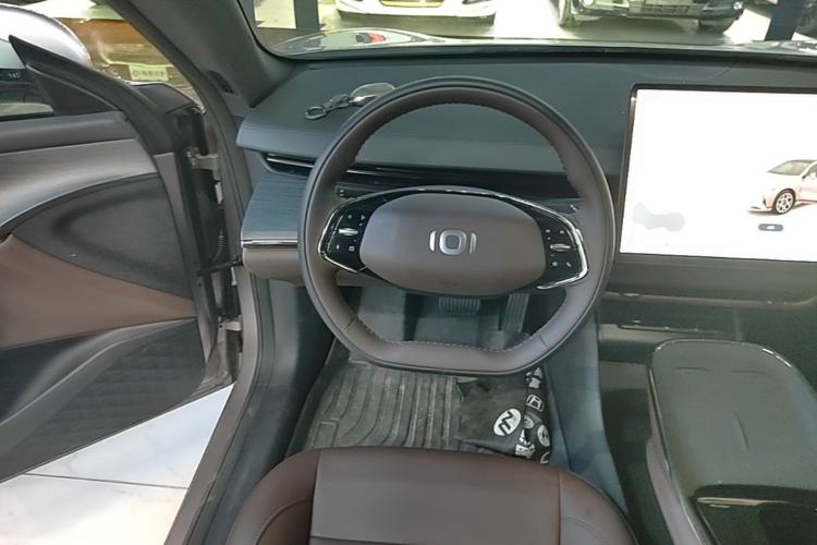 Used CHANGAN NEVO A07 2025 Blue Whale Pure Electric Version 525 Luxury Model Steering Wheel