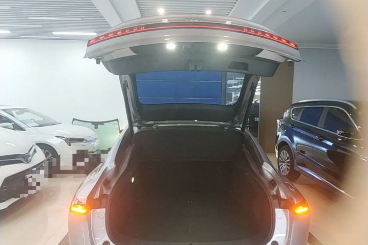 Used CHANGAN NEVO A07 2025 All-Electric "True Fragrance" Edition 710-Mile Long-Range Version Trunk