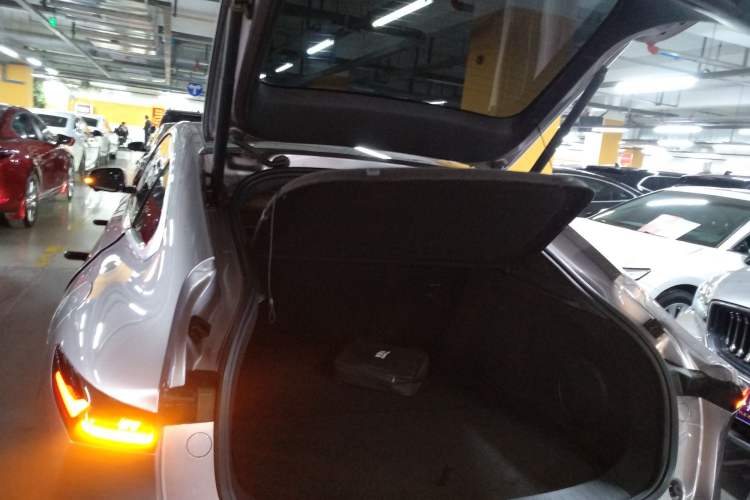 Used CHANGAN NEVO A07 2025 Range-Extended "True Fragrant" Edition 230 Flagship Model Trunk