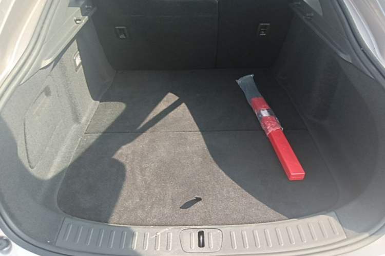 Used CHANGAN NEVO A07 2025 Blue Whale Range-Extending Model 140 Elite Version Trunk
