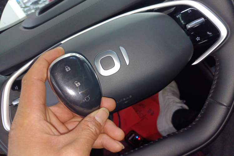 Used CHANGAN NEVO A07 2025 Blue Whale Range-Extending Model 140 Elite Version Vehicle Key