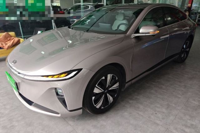 Used CHANGAN NEVO A07 2025 Blue Whale All-Electric 515 Collection Model