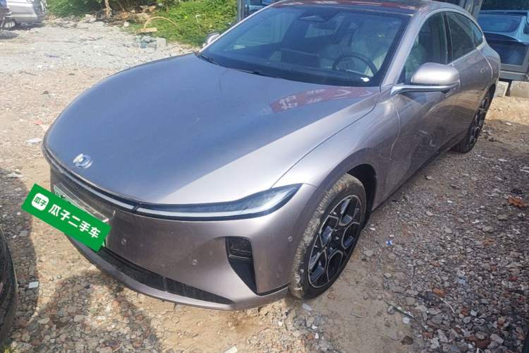CHANGAN NEVO A07 2025 Blue Whale Pure Electric 710 Flagship Model