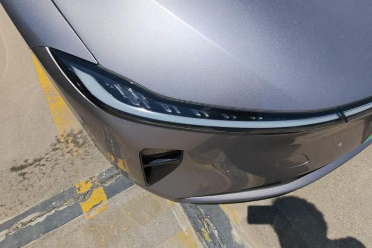 Used CHANGAN NEVO A07 2025 Range-Extended "True Fragrant" Edition 230 Flagship Model Right Front Headlight