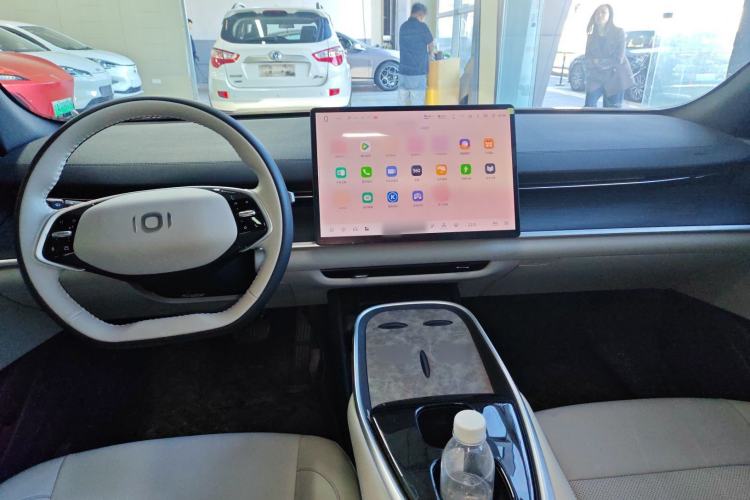 Used CHANGAN NEVO A07 2025 Range-Extended "True Fragrant" Edition 230 Luxury Version Center Console