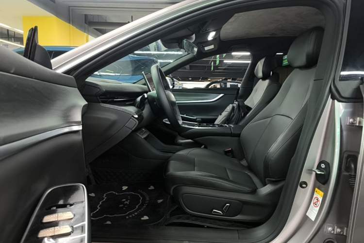 Used CHANGAN NEVO A07 2025 Blue Whale Range-Extending Model 140 Elite Version Driver Seat