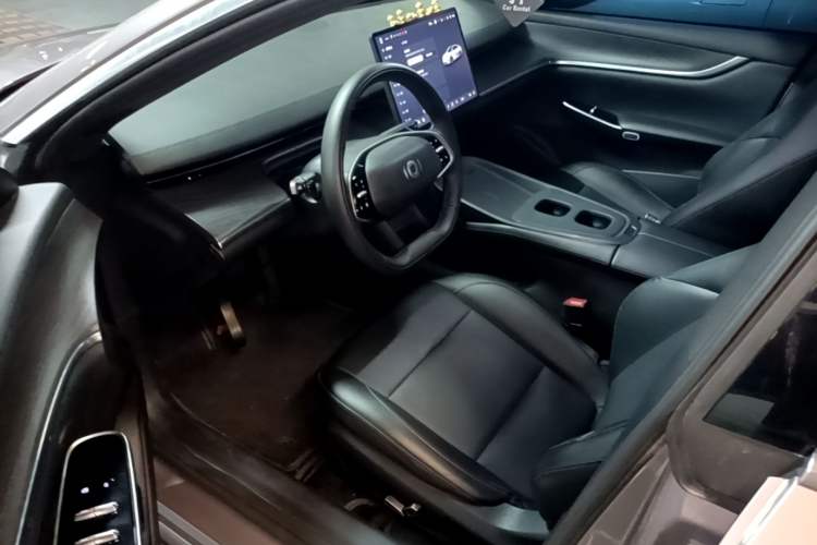 Used CHANGAN NEVO A07 2025 Blue Whale Pure Electric Version 525 Luxury Model Driver Seat