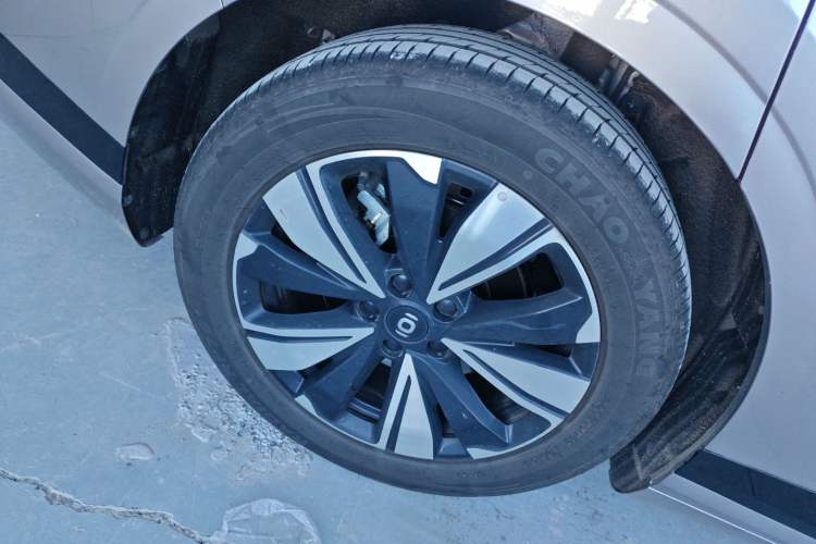 Used CHANGAN NEVO A07 2025 Range-Extended "True Fragrant" Edition 230 Luxury Version Exterior 4