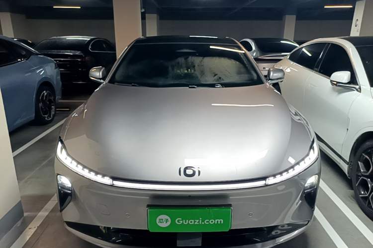 Used CHANGAN NEVO A07 2025 Blue Whale Pure Electric Version 525 Luxury Model Front