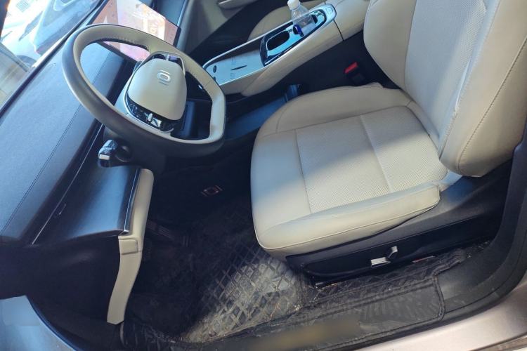 Used CHANGAN NEVO A07 2025 Range-Extended "True Fragrant" Edition 230 Luxury Version Left Front Seat