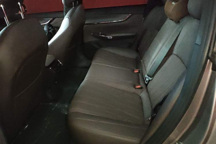 Used CHANGAN NEVO A07 2025 All-Electric "True Fragrance" Edition 710-Mile Long-Range Version Left Rear Seat