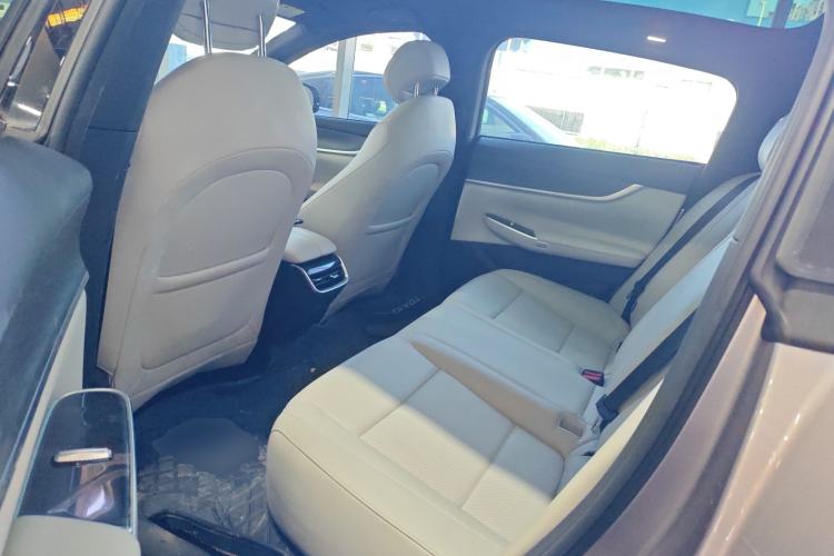 Used CHANGAN NEVO A07 2025 Range-Extended "True Fragrant" Edition 230 Luxury Version Left Rear Seat