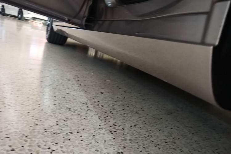 Used CHANGAN NEVO A07 2025 Range-Extended "True Fragrant" Edition 230 Premium Version Left Side Sill