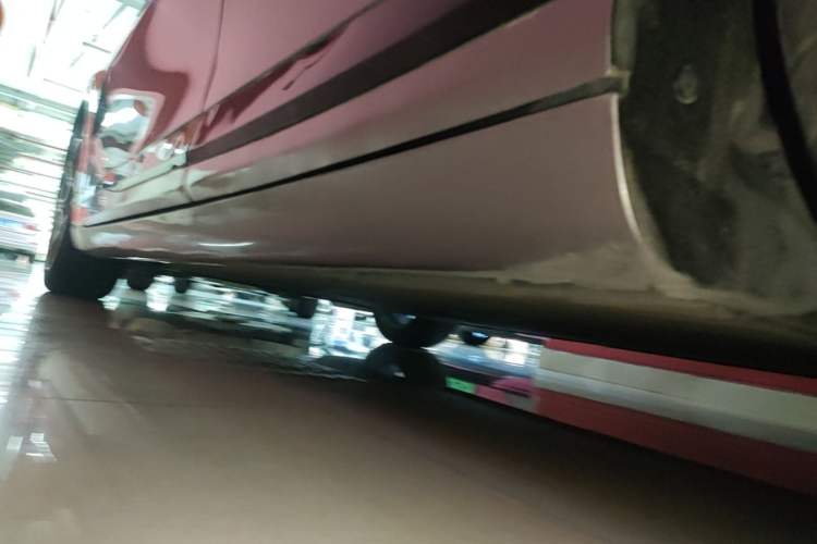 Used CHANGAN NEVO A07 2025 All-Electric "True Fragrance" Edition 710-Mile Long-Range Version Left Side Sill