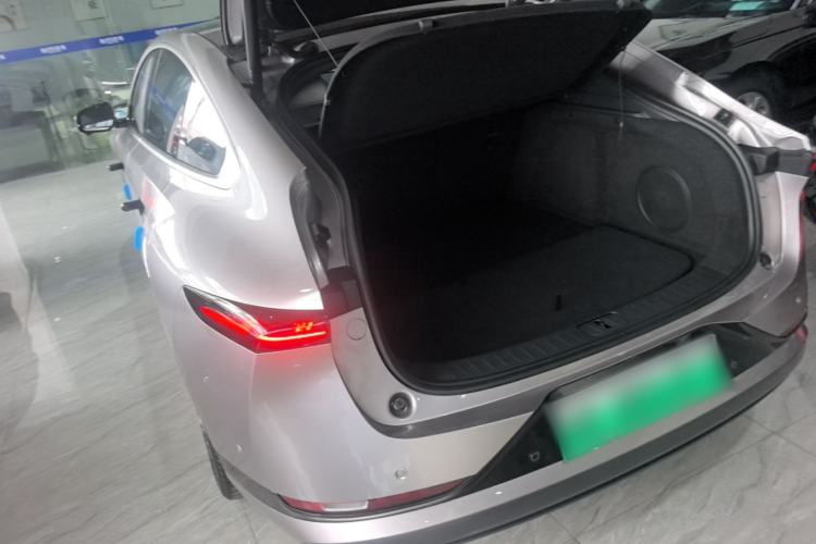 Used CHANGAN NEVO A07 2025 All-Electric "True Fragrance" Edition 710-Mile Long-Range Version Rear Left 45 Deg