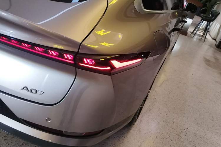 Used CHANGAN NEVO A07 2025 Range-Extended "True Fragrant" Edition 230 Premium Version Right Rear Taillight