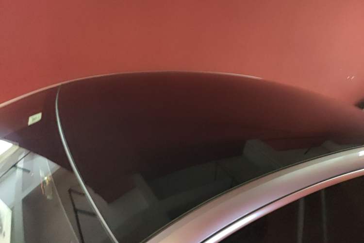 Used CHANGAN NEVO A07 2025 All-Electric "True Fragrance" Edition 710-Mile Long-Range Version Roof