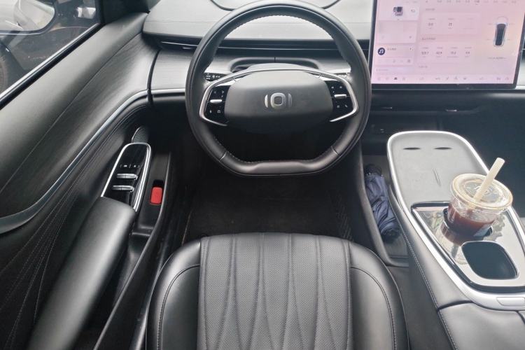 Used CHANGAN NEVO A07 2025 All-Electric "True Fragrance" Edition 710-Mile Long-Range Version Steering Wheel