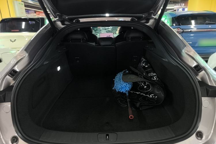 Used CHANGAN NEVO A07 2025 Blue Whale Range-Extending Model 140 Elite Version Trunk