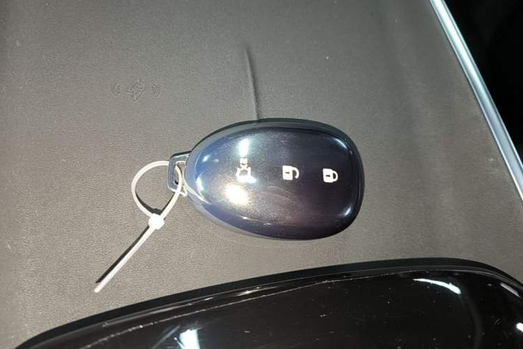 Used CHANGAN NEVO A07 2025 Blue Whale Range-Extending Model 140 Elite Version Vehicle Key