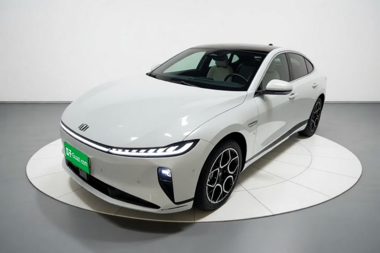 CHANGAN NEVO A07 2025 All-Electric "True Fragrance" Edition 710-Mile Long-Range Version
