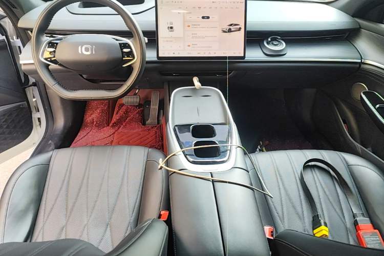 Used CHANGAN NEVO A07 2025 Pure Electric "True Fragrance" Edition 625 Flagship Model Center Console
