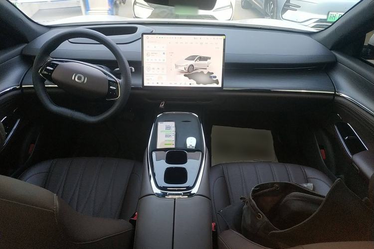 Used CHANGAN NEVO A07 2025 Pure Electric "True Fragrance" Edition 625 Flagship Model Center Console
