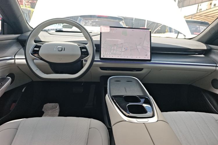 Used CHANGAN NEVO A07 2025 All-Electric "True Fragrance" Edition 710-Mile Long-Range Version Center Console