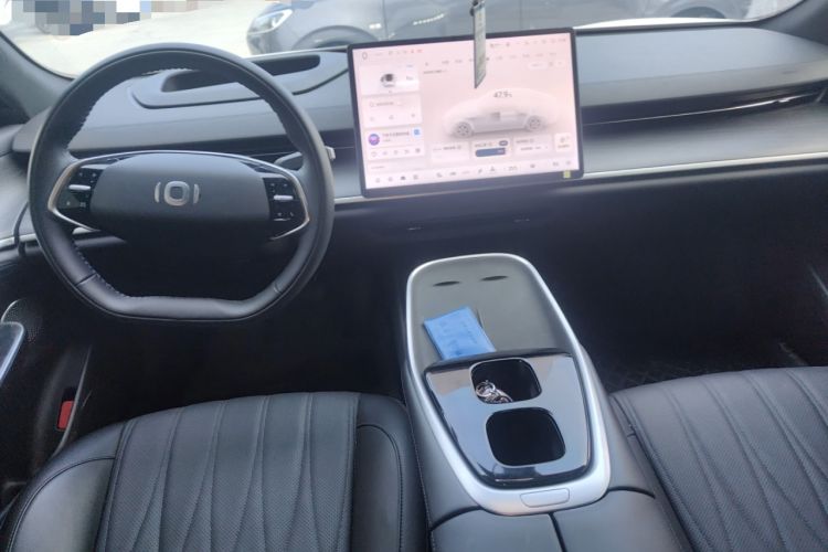 Used CHANGAN NEVO A07 2025 All-Electric "True Fragrance" Edition 710-Mile Long-Range Version Center Console
