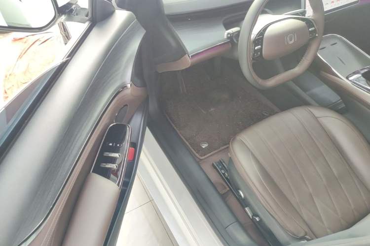 Used CHANGAN NEVO A07 2025 All-Electric "True Fragrance" Edition 710-Mile Long-Range Version Driver Seat