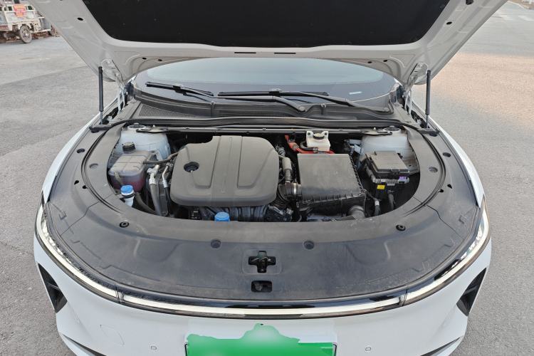 Used CHANGAN NEVO A07 2025 Blue Whale Range-Extending Version 230 Flagship Model Engine Bay