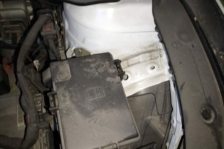 Used CHANGAN NEVO A07 2025 Range-Extended "Truly Delicious" 140 Elite Version Engine Bay Left