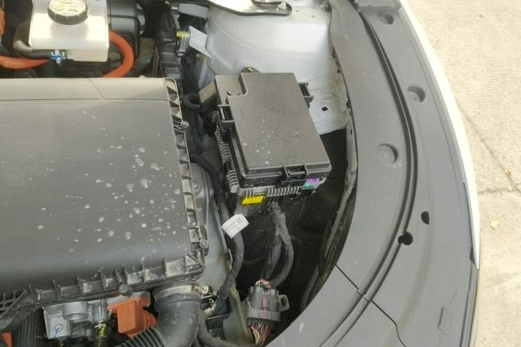 Used CHANGAN NEVO A07 2025 Range-Extended "True Fragrant" Edition 230 Premium Version Engine Bay Left