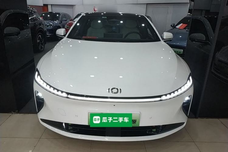 Used CHANGAN NEVO A07 2025 All-Electric "Real Bargain" 525 Luxury Model Front