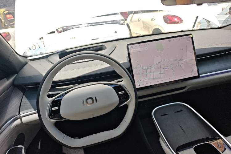 Used CHANGAN NEVO A07 2025 All-Electric "True Fragrance" Edition 710-Mile Long-Range Version Gear Lever