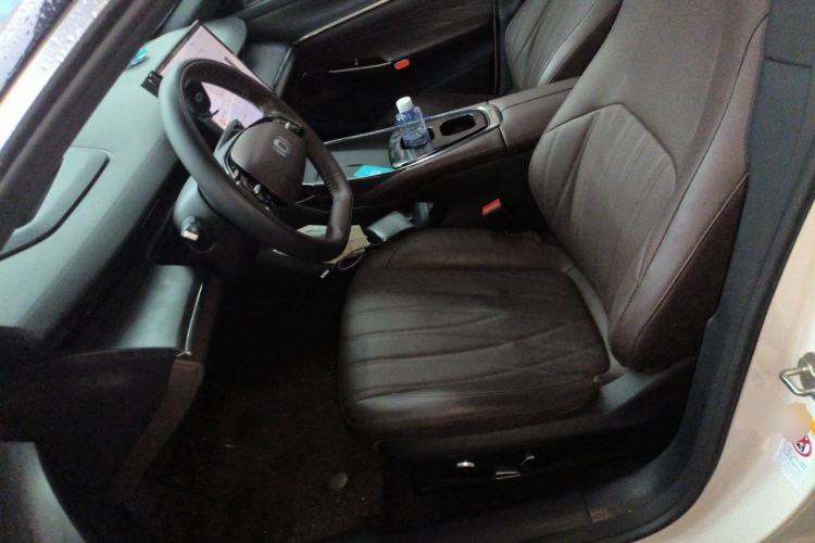 Used CHANGAN NEVO A07 2025 Pure Electric "True Fragrance" Edition 625 Flagship Model Left Front Seat